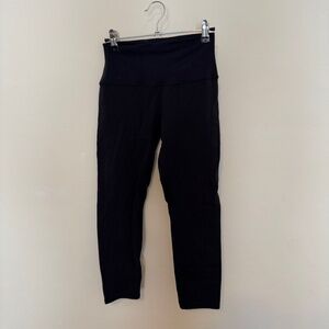 ALO Capri Leggings
